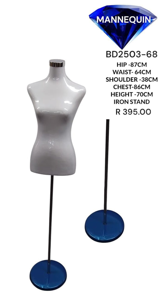mannequins